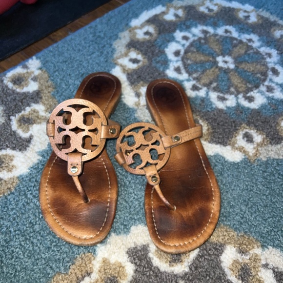 Tory Burch sandals - Picture 2 of 3